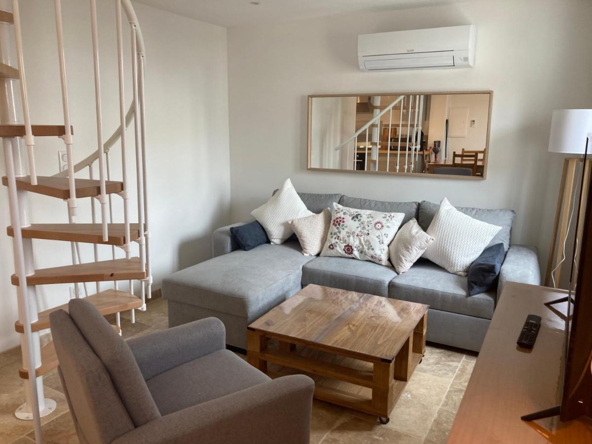 Appartement Neuf Coeur Du Village Сент-Мари-де-ла-Мер Экстерьер фото